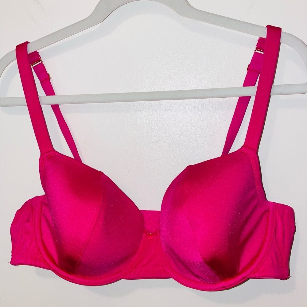 Cacique lightly lined push up underwire fuschia bra satin smoothing sz 40D